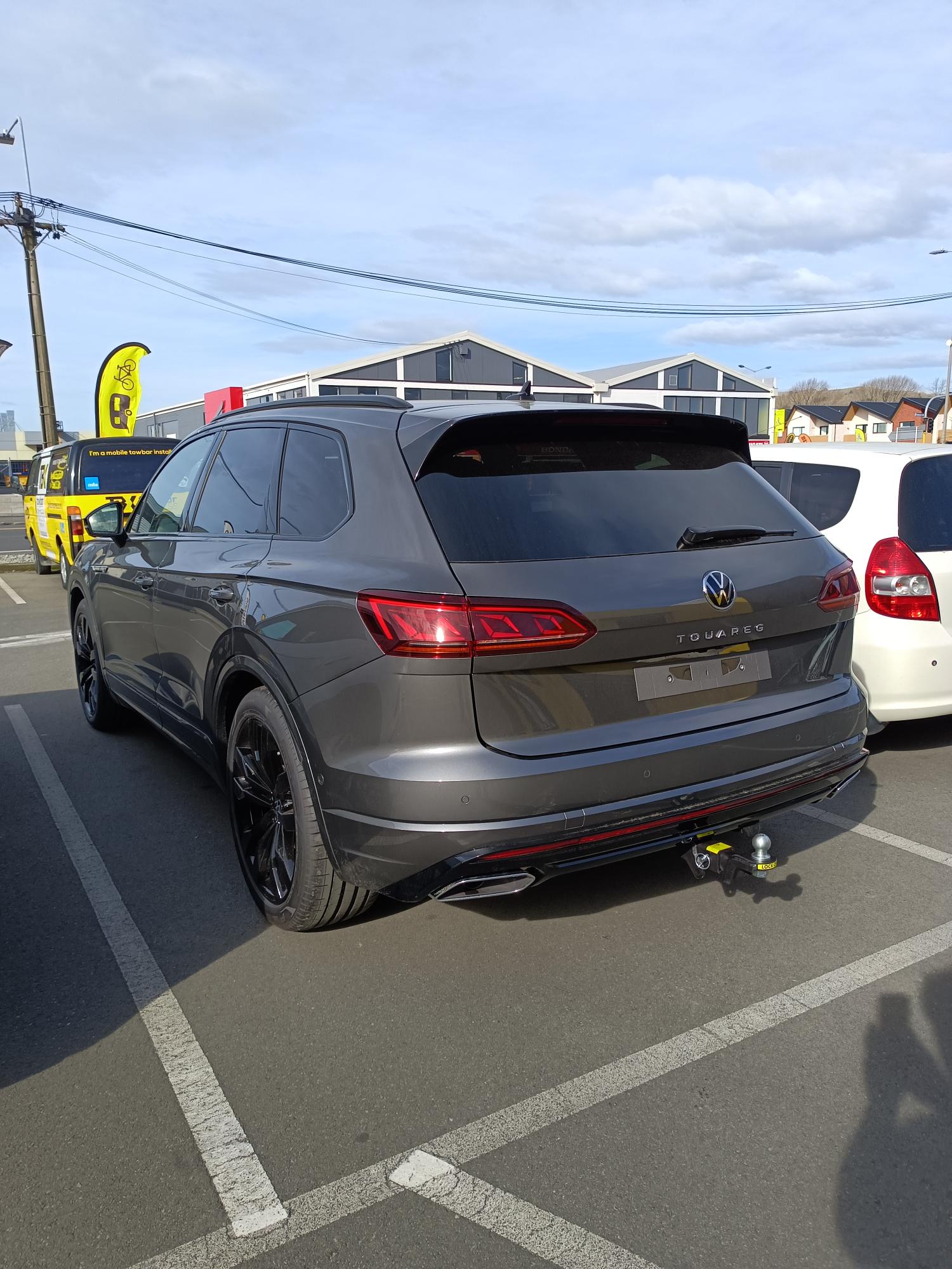 VOLKSWAGEN TOUAREG STATIONWAGON 2018-CURRENT